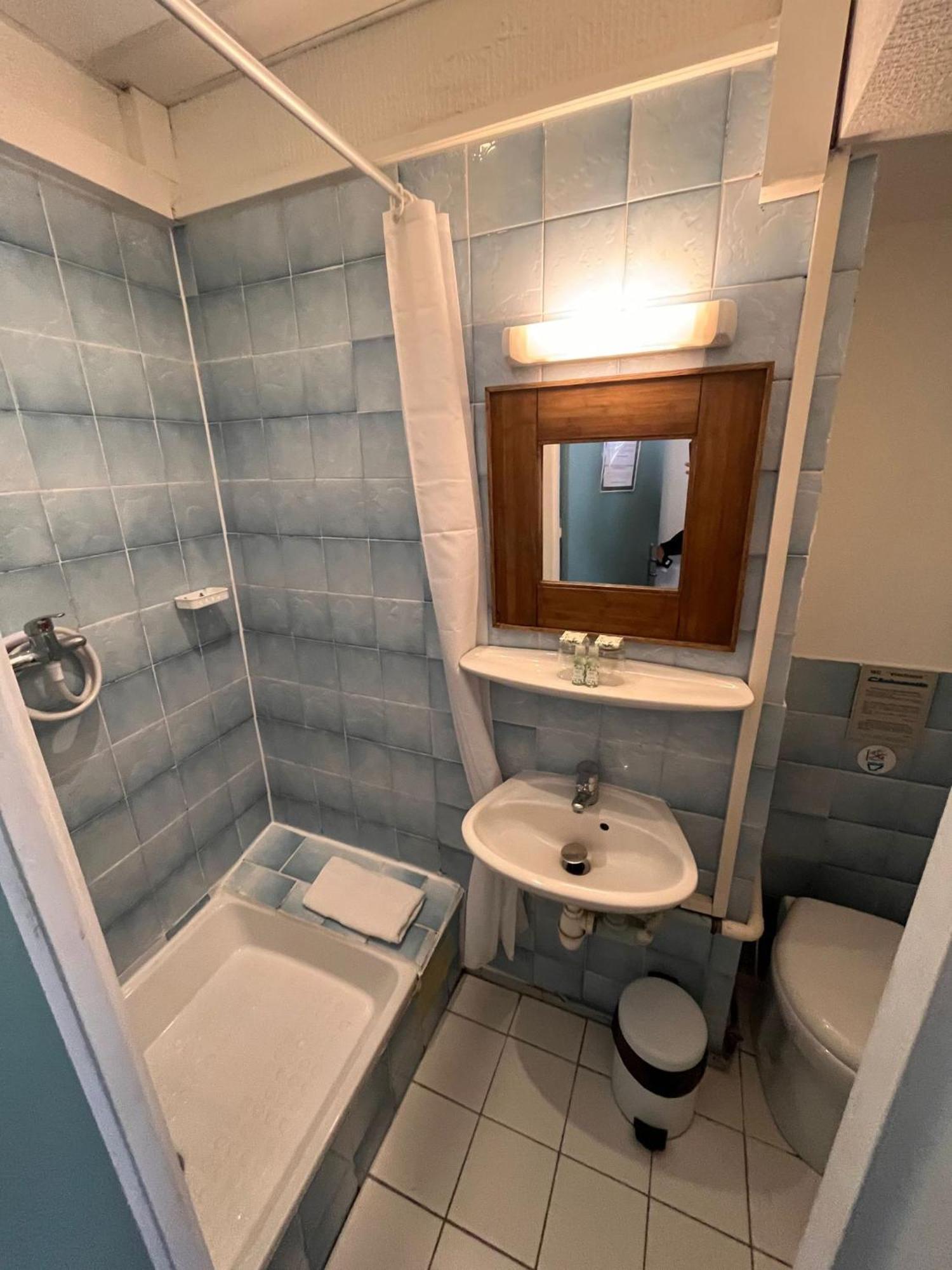 Azurene Royal Hotel Кан Екстериор снимка