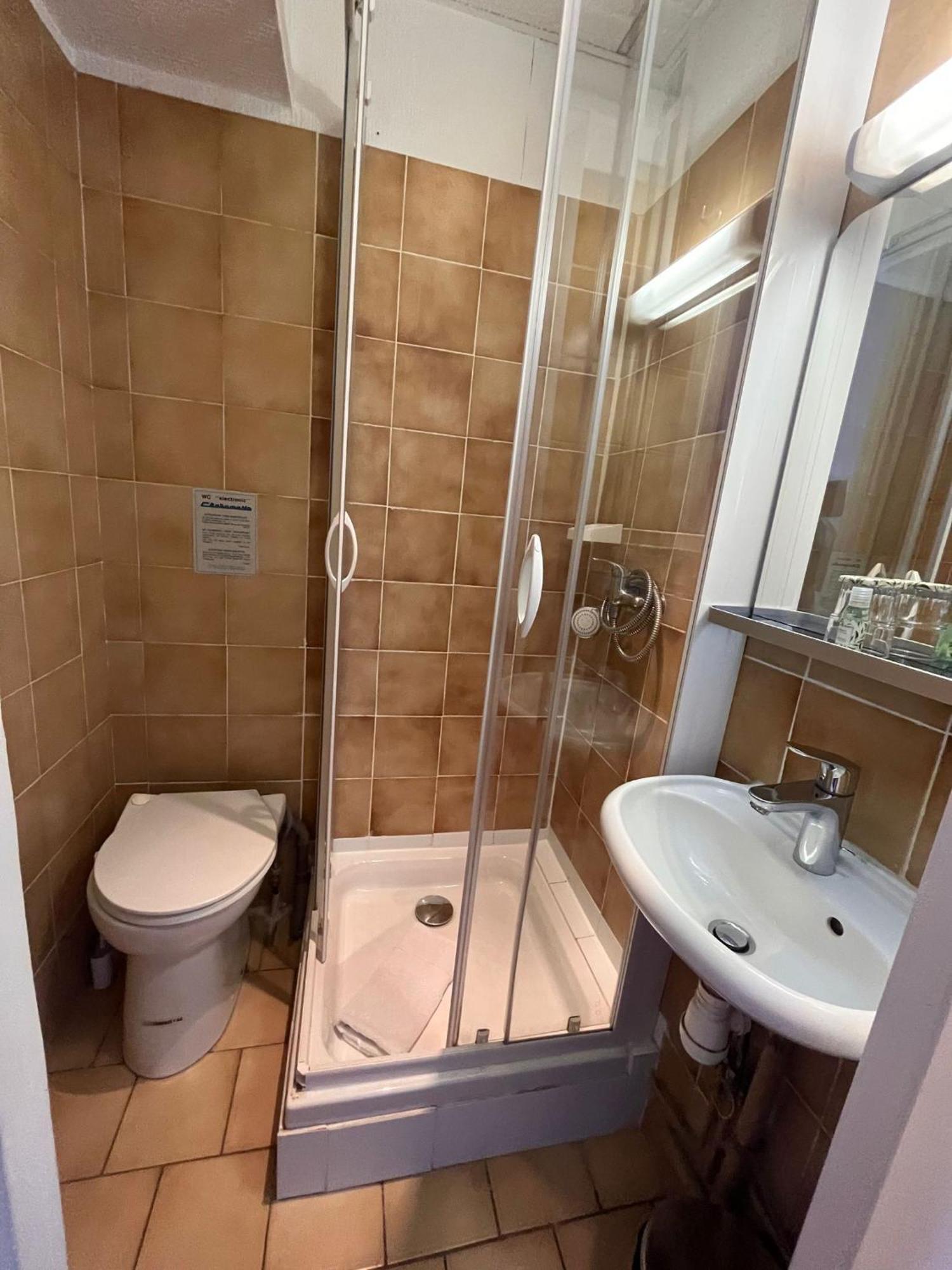 Azurene Royal Hotel Кан Екстериор снимка